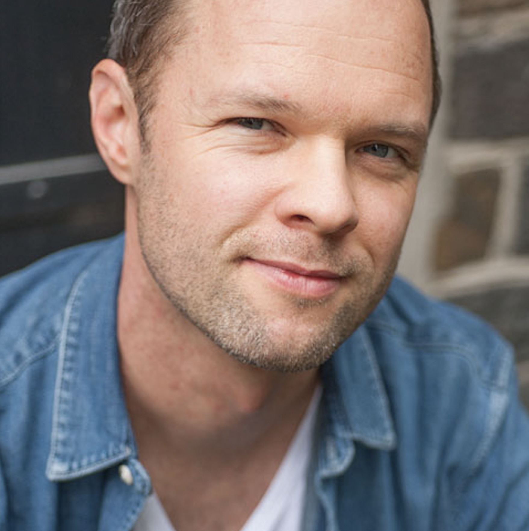 Porträttbild på Pauli Saari